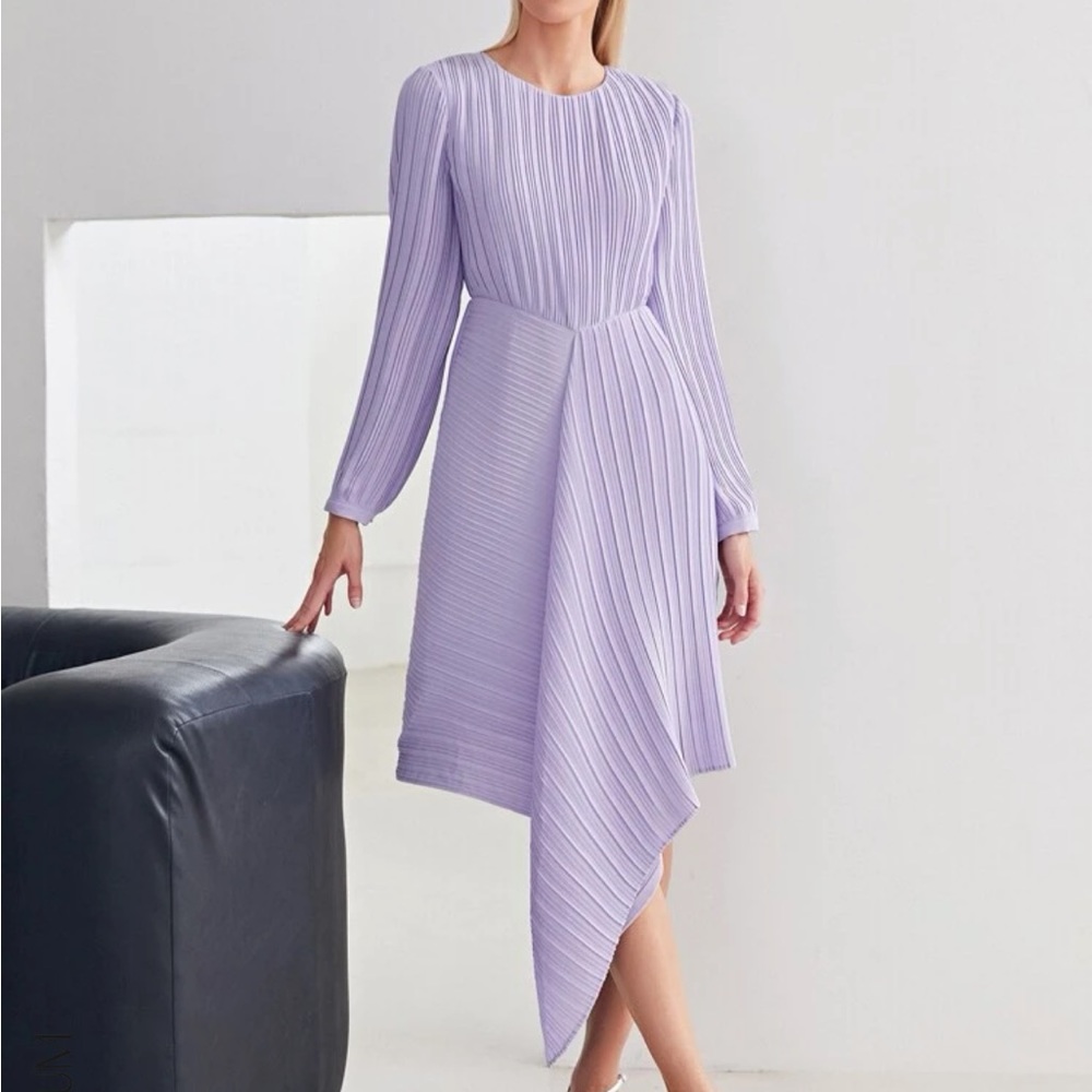 MOTF PREMIUM PLEATED ASYMMETRICAL DRESS